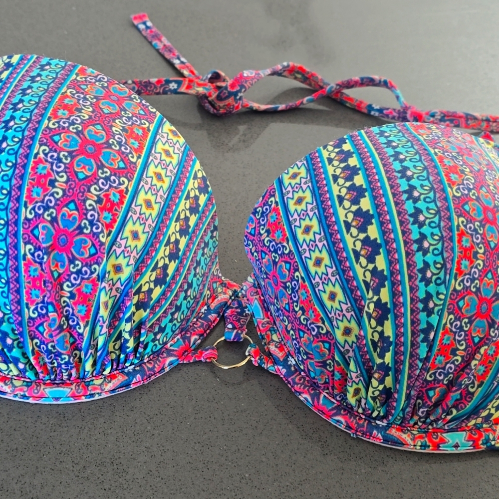 Bikini Top - Picture 2 of 3